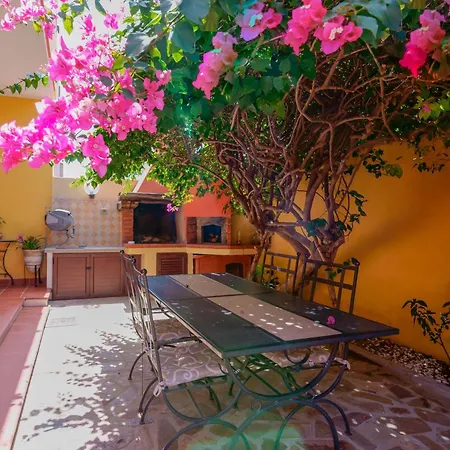 Il Piccolo Giardino & Breakfast * Villasimius