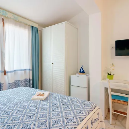 Il Piccolo Giardino & Breakfast 4* Villasimius