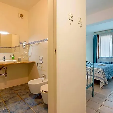 Alojamento de Acomodação e Pequeno-almoço Il Piccolo Giardino & Breakfast 4*